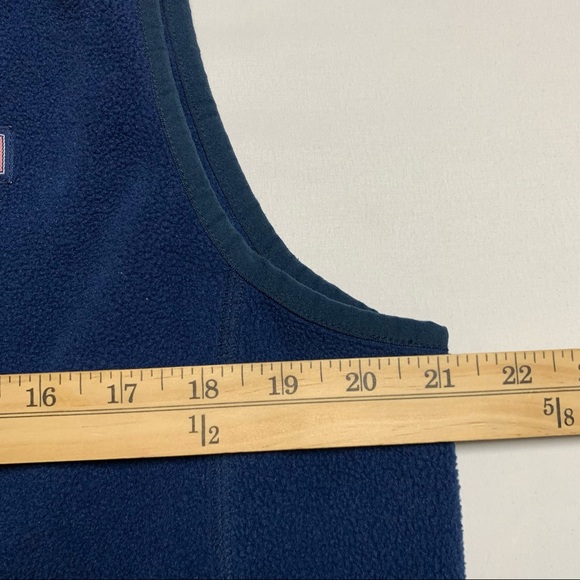 Vineyard Vines, Martha's Vineyard Men’s Full Zip Fleece Vest - Picture 8 of 11